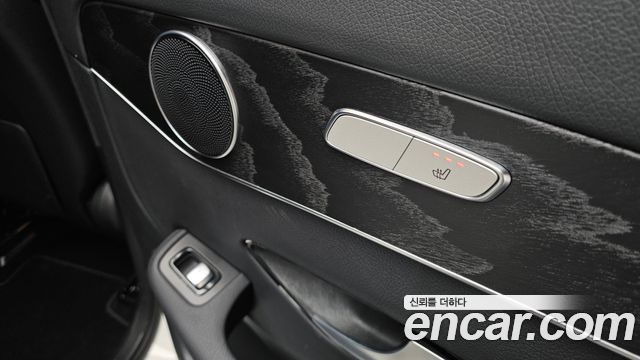 Mercedes-Benz GLC-Class (X253) GCL300 4MATIC Coupe 2019 — фото 23