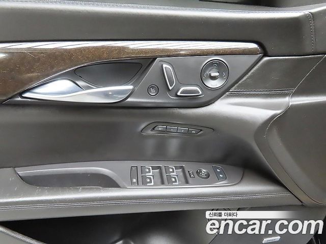 Cadillac CT6 3.6 Platinum AWD 2016 — фото 15