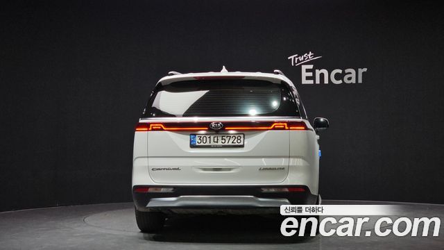 Kia Carnival (IV) Diesel 7-Seater Signature 2021 — фото 4