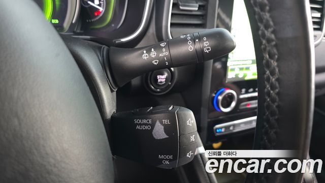 Renault Korea QM6 Diesel 4WD RE Signature 2017 — фото 17
