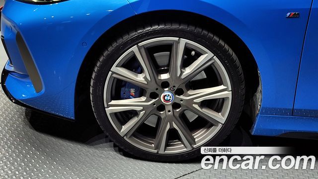 BMW 1 Series (F40) M135i xDrive 2022 — фото 5