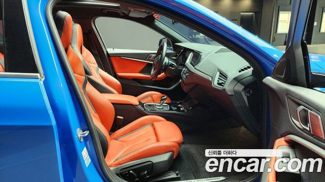 BMW 1 Series (F40) M135i xDrive 2022 — фото 10