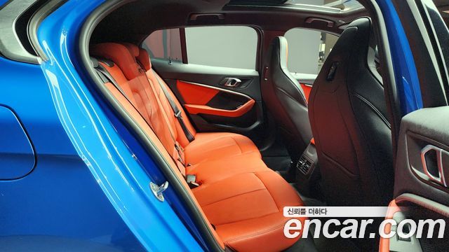 BMW 1 Series (F40) M135i xDrive 2022 — фото 12