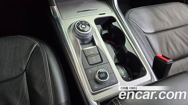 Ford Explorer (VI) 2.3 LimIted 4WD 2020 — фото 9
