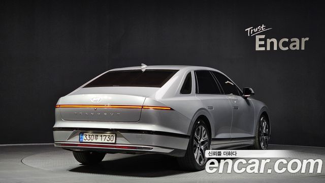 Hyundai Grandeur (GN7) 2,5 Gasoline 2WD Premium 2023 — фото 2