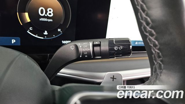 Hyundai Grandeur (GN7) 2,5 Gasoline 2WD Premium 2023 — фото 18