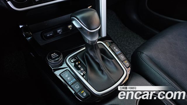 Kia Seltos Gasoline 1.6 Turbo 2WD Signature 2023 — фото 9