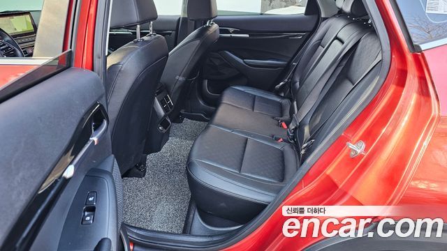 Kia Seltos Gasoline 1.6 Turbo 2WD Signature 2023 — фото 12