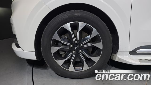 Kia Carnival (IV) Gasoline 9-Seater Hi-Limousine Signature 2021 — фото 5