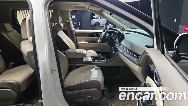 Kia Carnival (IV) Gasoline 9-Seater Hi-Limousine Signature 2021 — фото 10