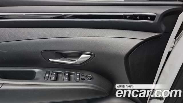 Hyundai Tucson (NX4) Gasoline 1.6 Turbo 2WD Premium 2021 — фото 12