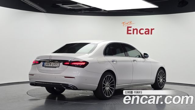 Mercedes-Benz E-Class (W213) E250 Exclusive 2021 — фото 2