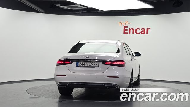 Mercedes-Benz E-Class (W213) E250 Exclusive 2021 — фото 4