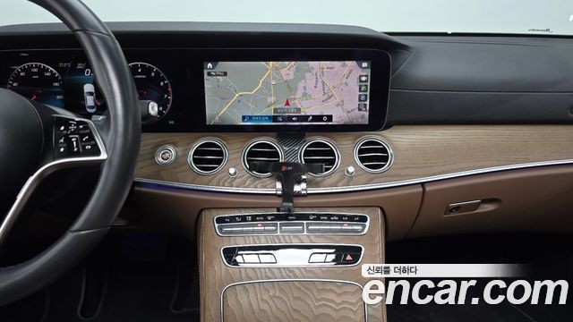 Mercedes-Benz E-Class (W213) E250 Exclusive 2021 — фото 14
