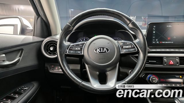 Kia K3 Prestige 2021 — фото 13