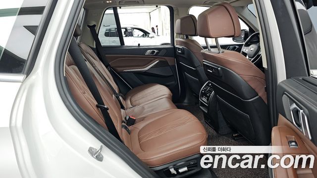 BMW X5 (G05) xDrive 40i xLine 2023 — фото 12