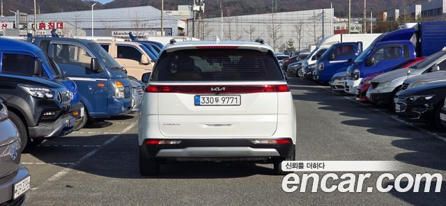 Kia Carnival (IV) Diesel 9-Seater Prestige 2023 — фото 4