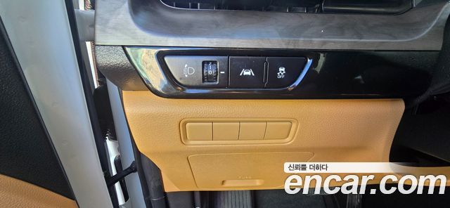Kia Carnival (IV) Diesel 9-Seater Prestige 2023 — фото 16