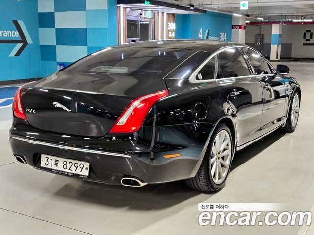 Jaguar XJ 3.0D Premium Luxury LWB X351 2011 — фото 7