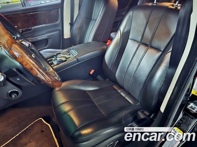 Jaguar XJ 3.0D Premium Luxury LWB X351 2011 — фото 17