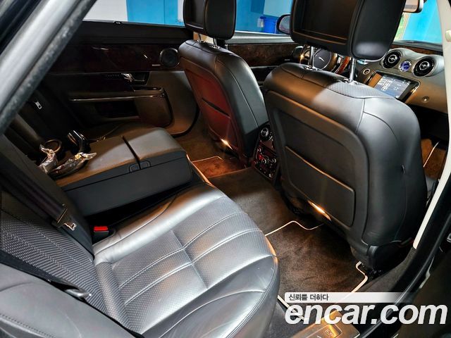 Jaguar XJ 3.0D Premium Luxury LWB X351 2011 — фото 23