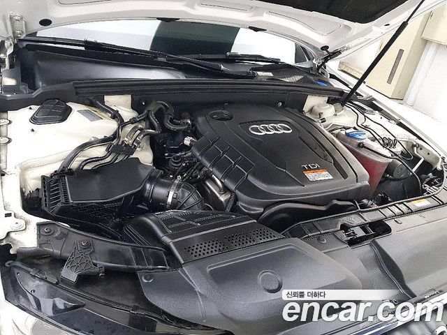 Audi A4 35 TDI Quattro Comfort Edition B8 2015 — фото 6