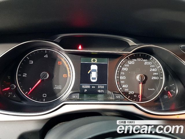 Audi A4 35 TDI Quattro Comfort Edition B8 2015 — фото 7