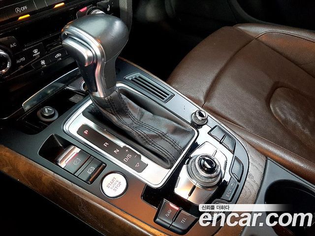 Audi A4 35 TDI Quattro Comfort Edition B8 2015 — фото 17