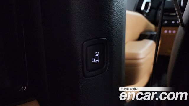 Kia Carnival (IV) Diesel 9-Seater Noblesse 2023 — фото 18
