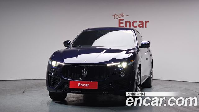 Maserati Levante 3.0 S AWD GranSport 2019 — фото 3