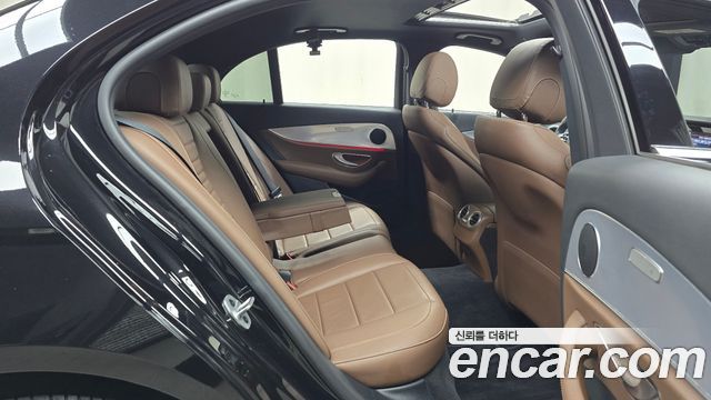 Mercedes-Benz E-Class (W213) E250 Avantgarde 2020 — фото 12