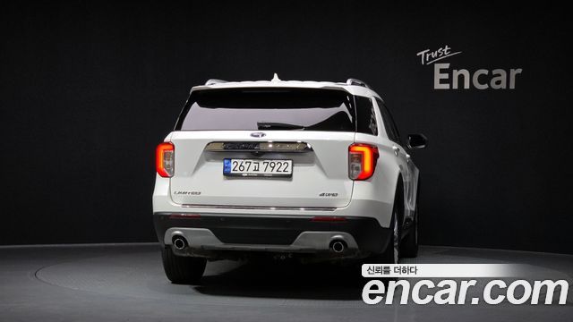 Ford Explorer (VI) 2.3 LimIted 4WD 2021 — фото 4