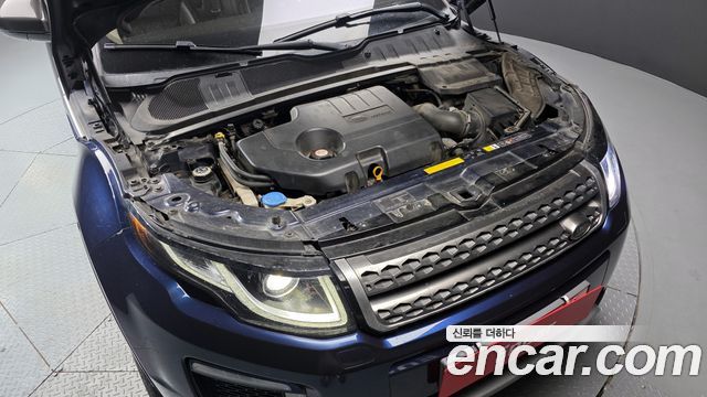 Land Rover Range Rover Evoque 2.0 TD4 HSE 2017 — фото 6