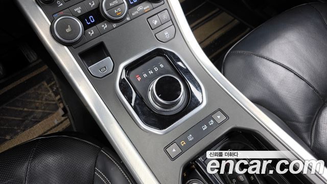 Land Rover Range Rover Evoque 2.0 TD4 HSE 2017 — фото 9