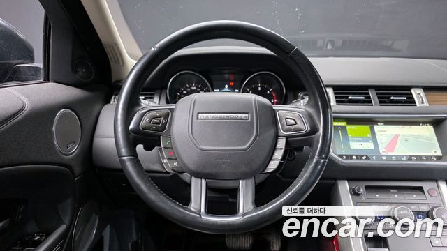 Land Rover Range Rover Evoque 2.0 TD4 HSE 2017 — фото 13