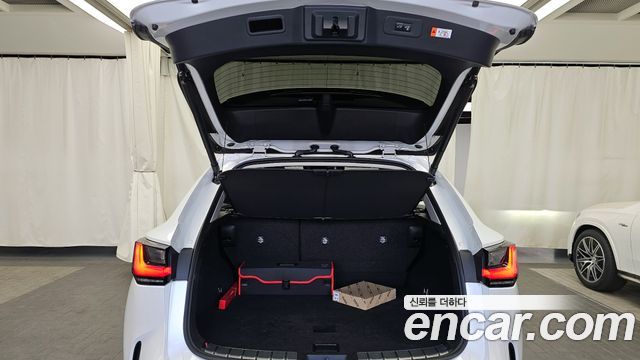Lexus NX350h (II) Luxury 2024 — фото 24