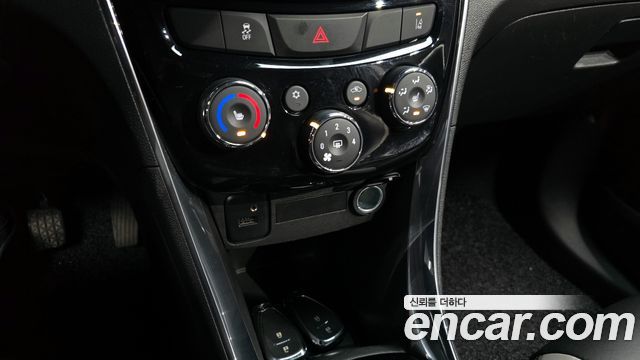 Chevrolet Trax 1.4 Perfact Black 2019 — фото 18