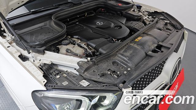 Mercedes-Benz GLE-Class (W167) GLE400d 4MATIC Coupe 2023 — фото 6