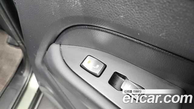 KG Mobility (SsangYong) Rexton Sports Khan Diesel 2.2 4WD Prestige 2022 — фото 19