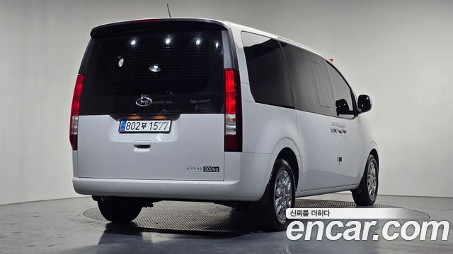 Hyundai Staria Cargo 5-Seater Modern 2024 — фото 2