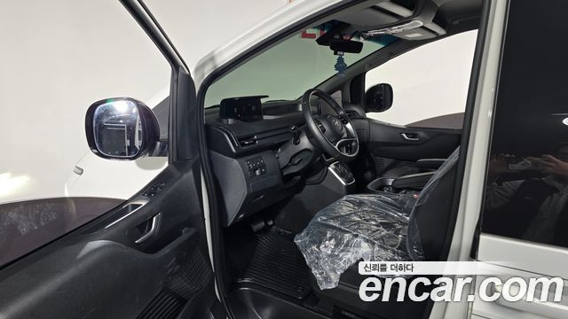 Hyundai Staria Cargo 5-Seater Modern 2024 — фото 10
