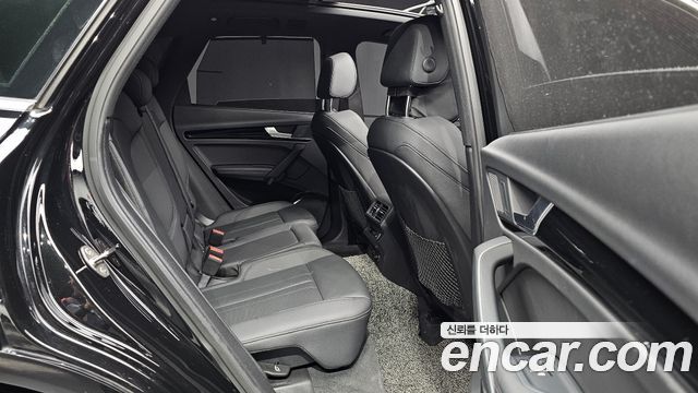 Audi Q5 (FY) 45 TFSI Quattro Premium 2021 — фото 11