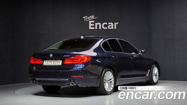 BMW 5 Series (G30) 530i xDrive Luxury Plus 2020 — фото 2