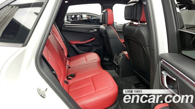 Porsche Macan 2.0 95B 2021 — фото 12