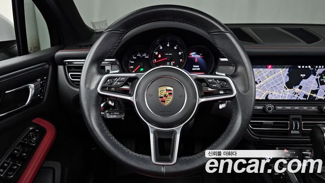 Porsche Macan 2.0 95B 2021 — фото 13