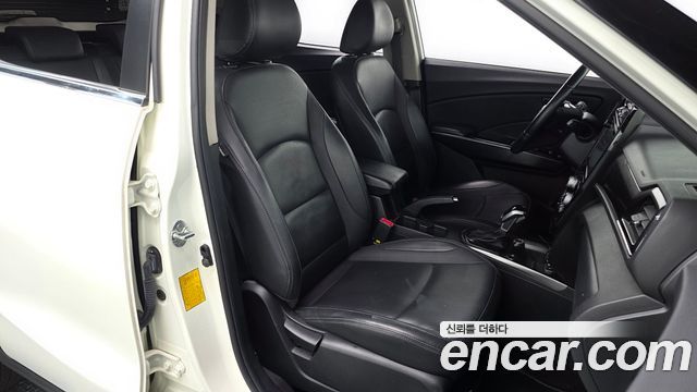 KG Mobility (SsangYong) Very New Tivoli Gasoline 1.5 2WD V3 2022 — фото 10
