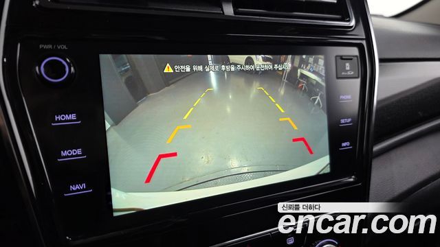 KG Mobility (SsangYong) Very New Tivoli Gasoline 1.5 2WD V3 2022 — фото 15