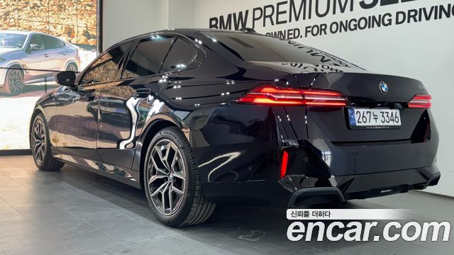 BMW 5 Series (G60) 520i M Sport 2024 — фото 2
