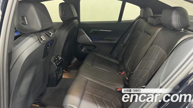 BMW 5 Series (G60) 520i M Sport 2024 — фото 17