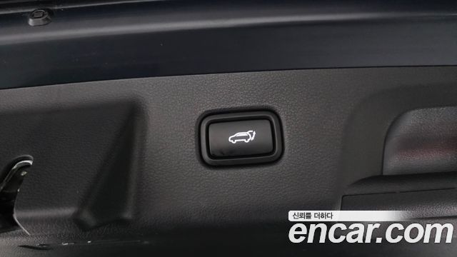 Hyundai Palisade Diesel 2.2 2WD Prestige 2023 — фото 20